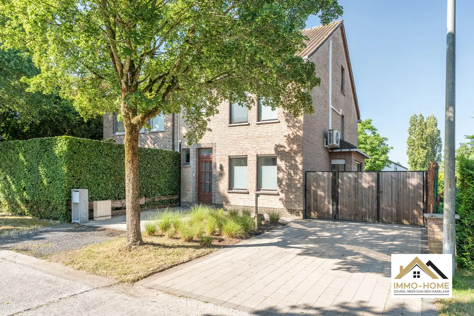 Prachtige HOB op een toplocatie in Drongen!  foto {{pictureIndex}}
