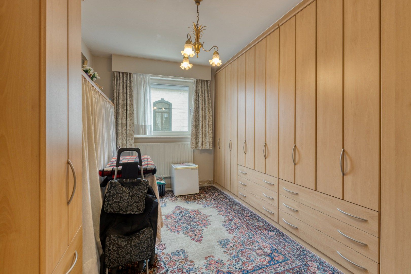 Goed onderhouden en gunstig gelegen app met 2 slpks. foto 15