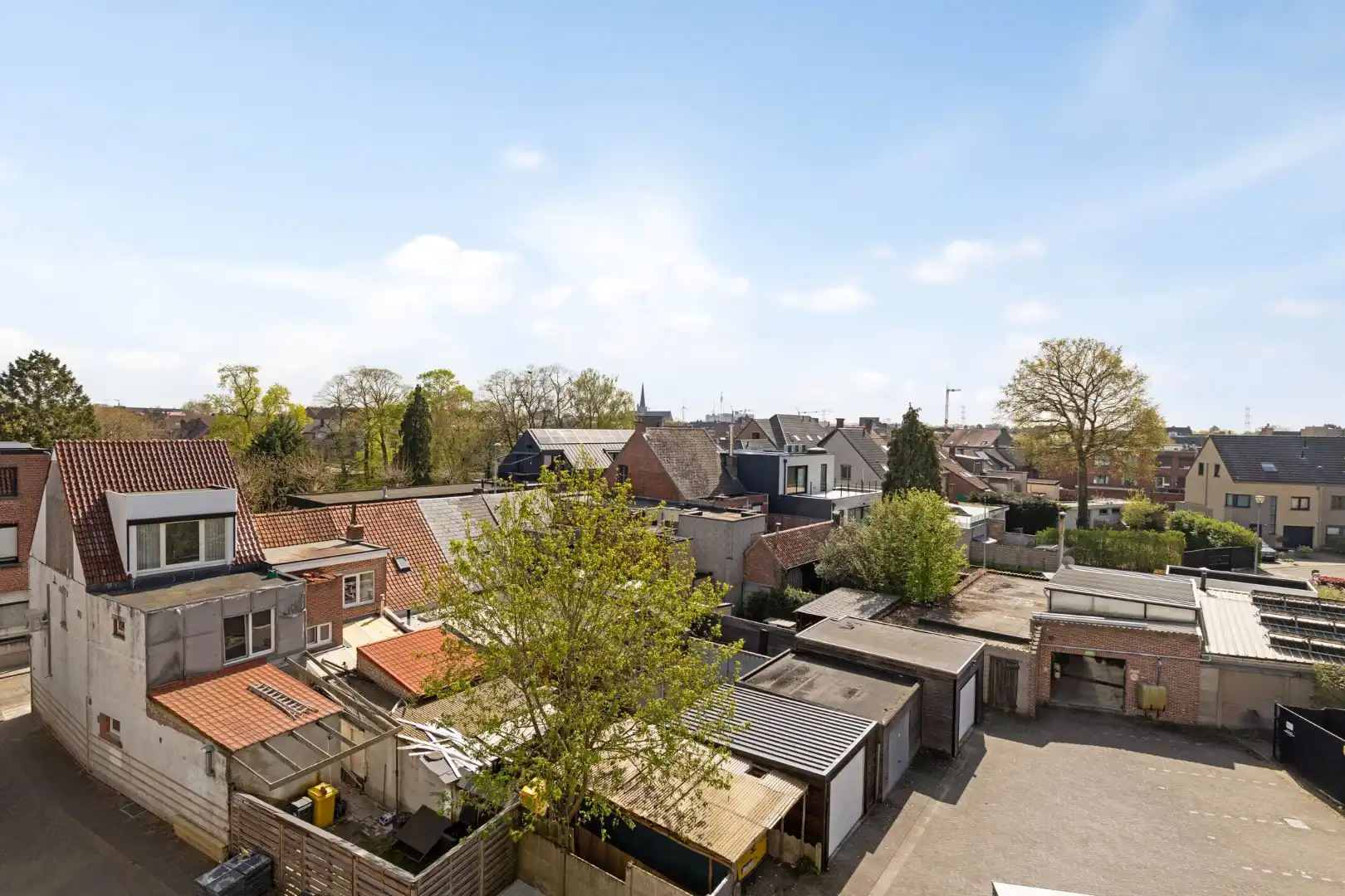 Rustig en zonnig gelegen appartement met 1 slpk en autostaanplaats in Herentals-centrum ! foto 13