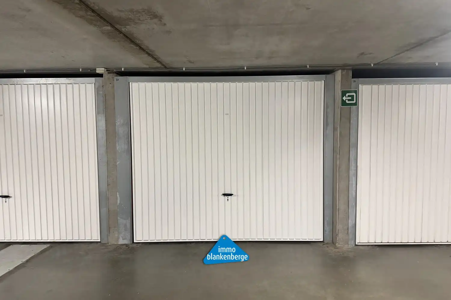 Instapklaar gemeubeld  éénslaapkamerappartement op topligging aan de zee in Blankenberge foto 17