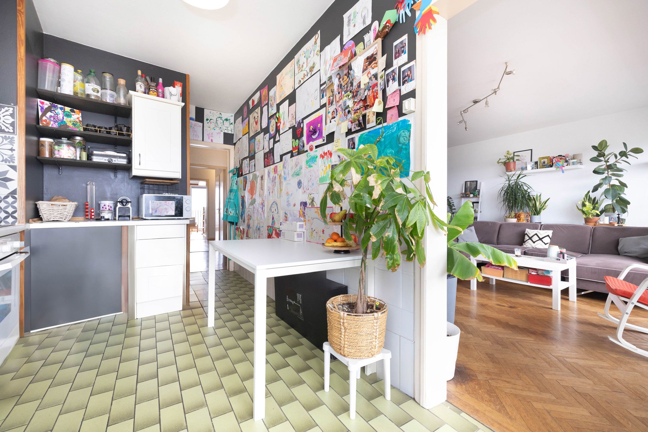 Ruim appartement van ± 100m² met 2 slaapkamers foto 5