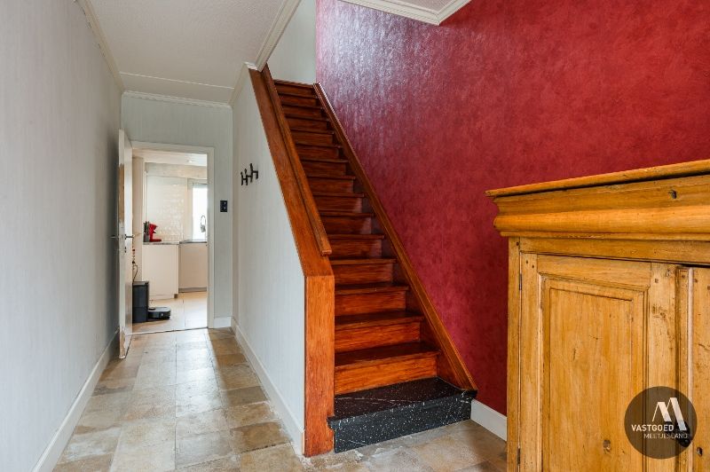 Ruime woning met 3 slaapkamers foto 3