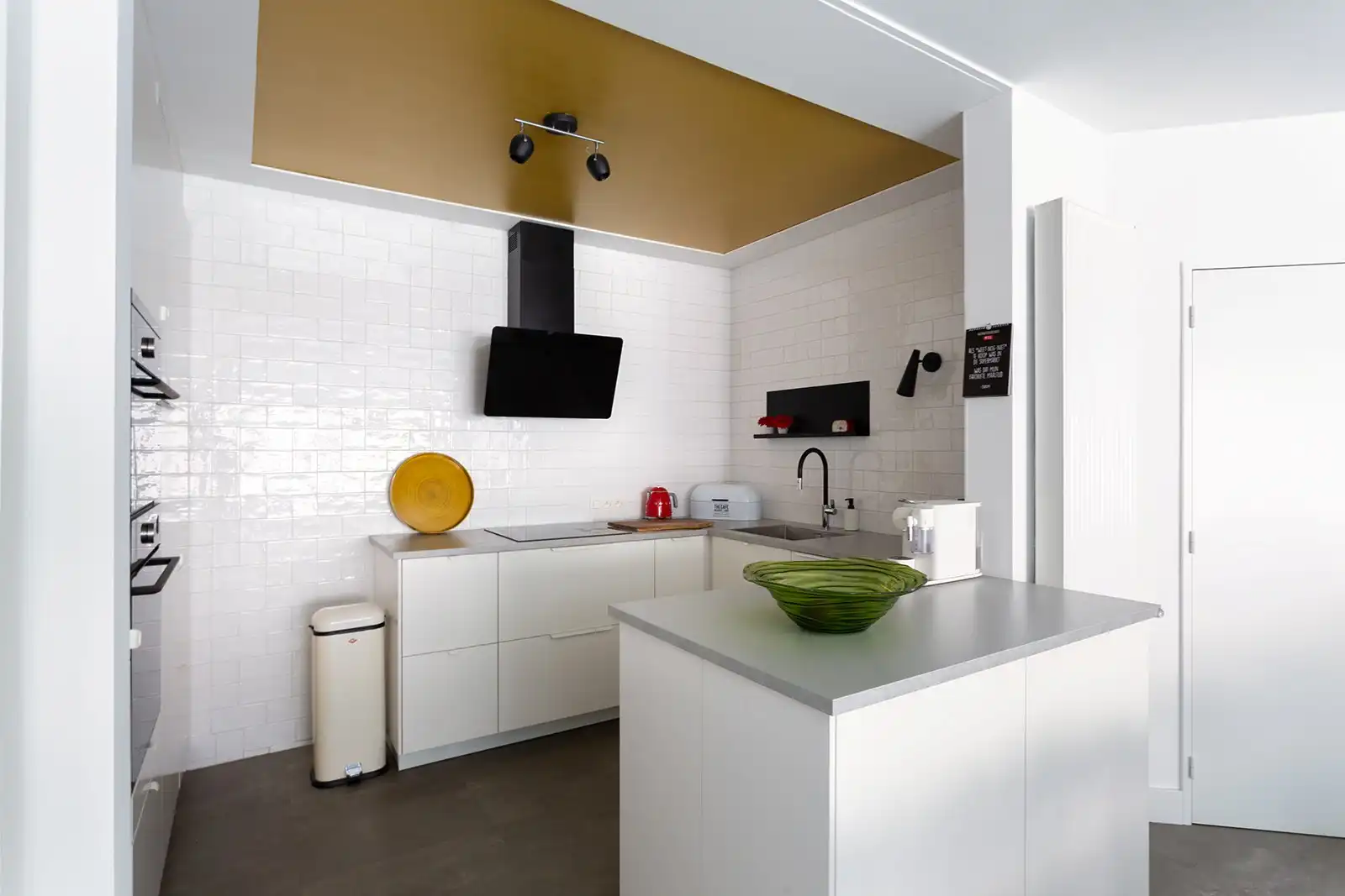 Prachtig recent gelijkvloers appartement met 3slk, tuin én parking  foto 16