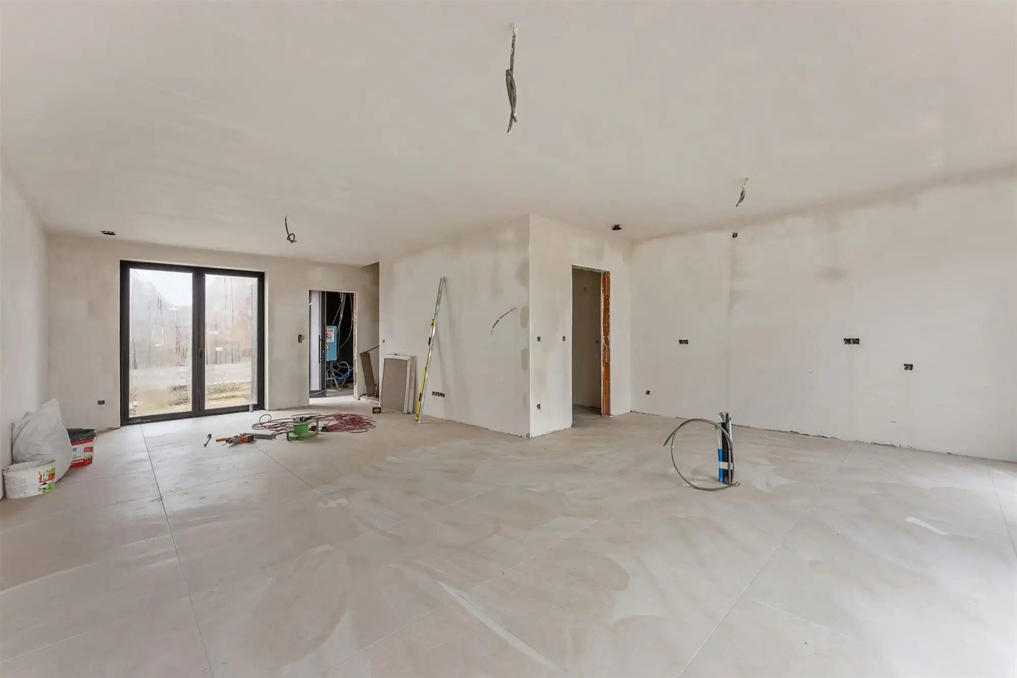 HOOG KWALITATIEVE NIEUWBOUWWONING OP CENTRALE LIGGING IN KOERSEL foto 4