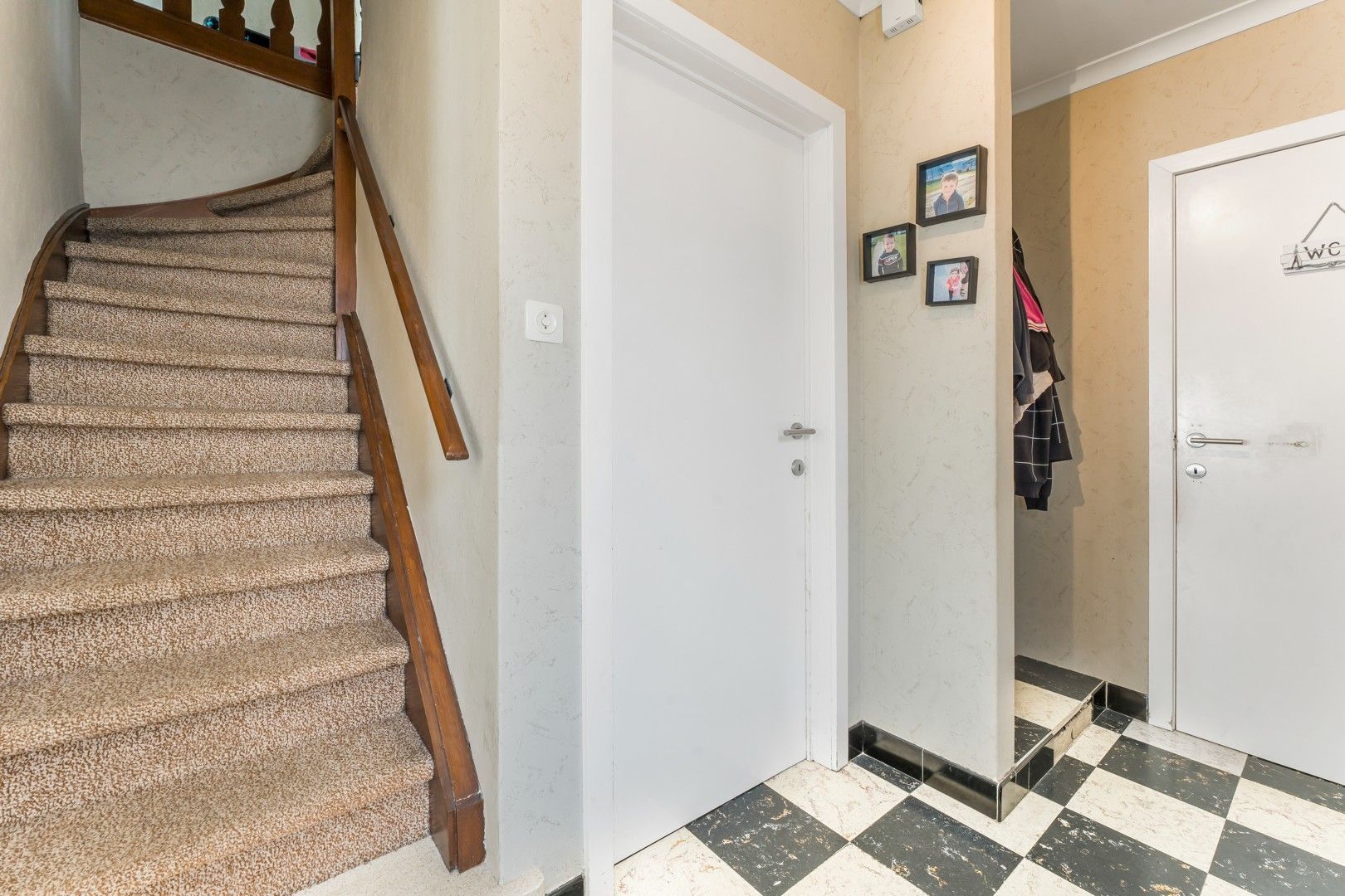 Instapklare HOB met 3 slaapkamers en garage te Oostrozebeke! foto 10