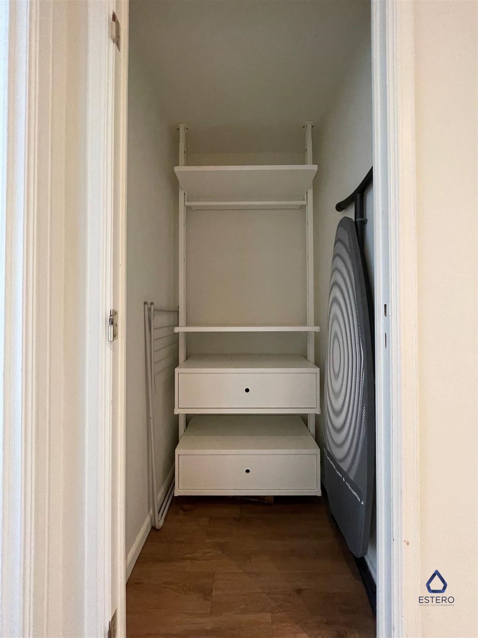 Stijlvol gemeubeld appartement op toplocatie foto 12