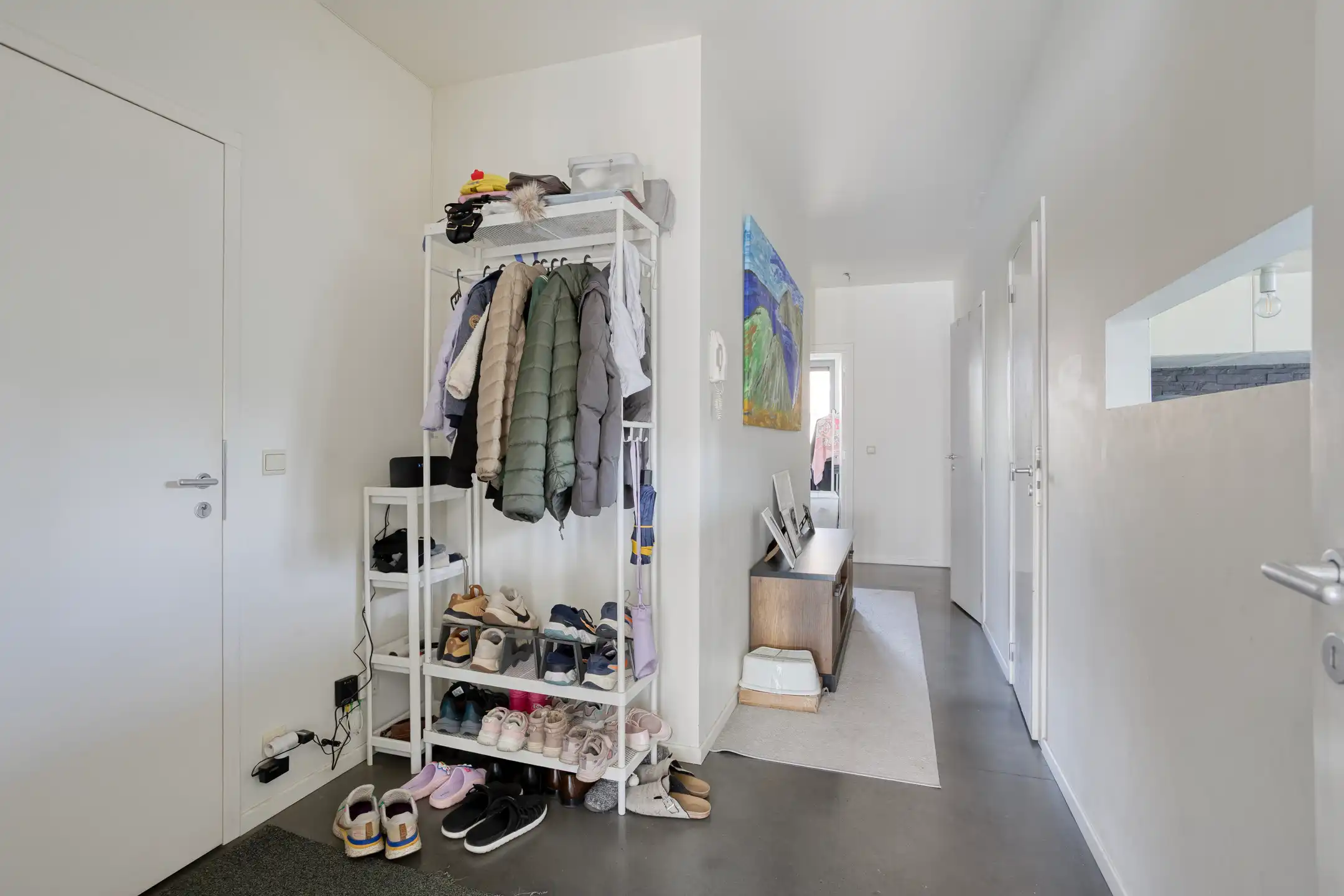 Appartement met balkon, kanaalzicht en 4,55% rendement foto 3