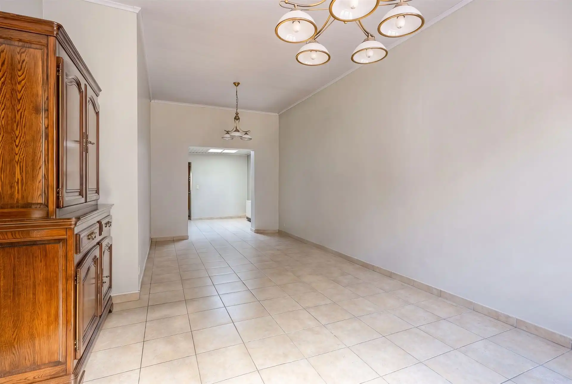 Verrassend ruime woning van 162m² en 3 slpk op toplocatie!  foto 3