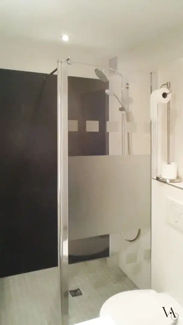 Ruime en volledig uitgeruste studio in het hart van Leuven foto 5