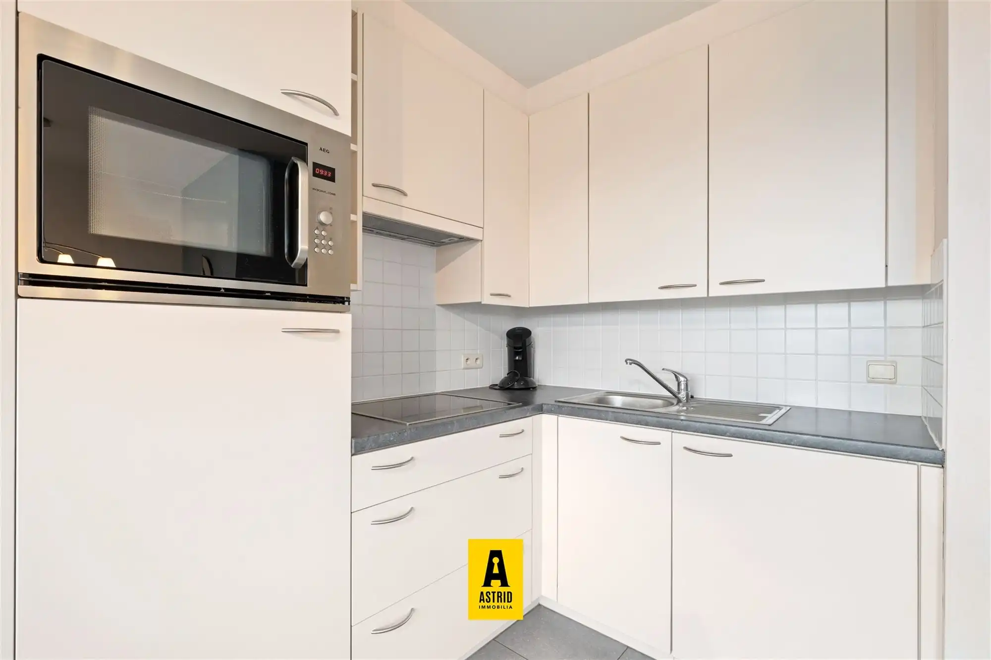 Studio met aparte slaaphoek op topligging! foto 12