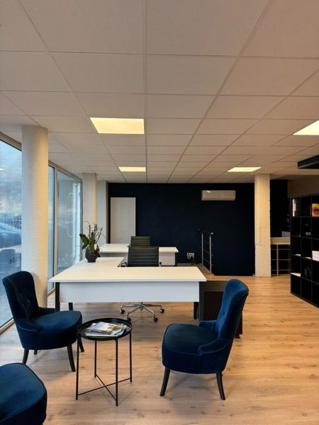 Onderhuur kantoorruimte – in het centrum van Beringen. foto 3