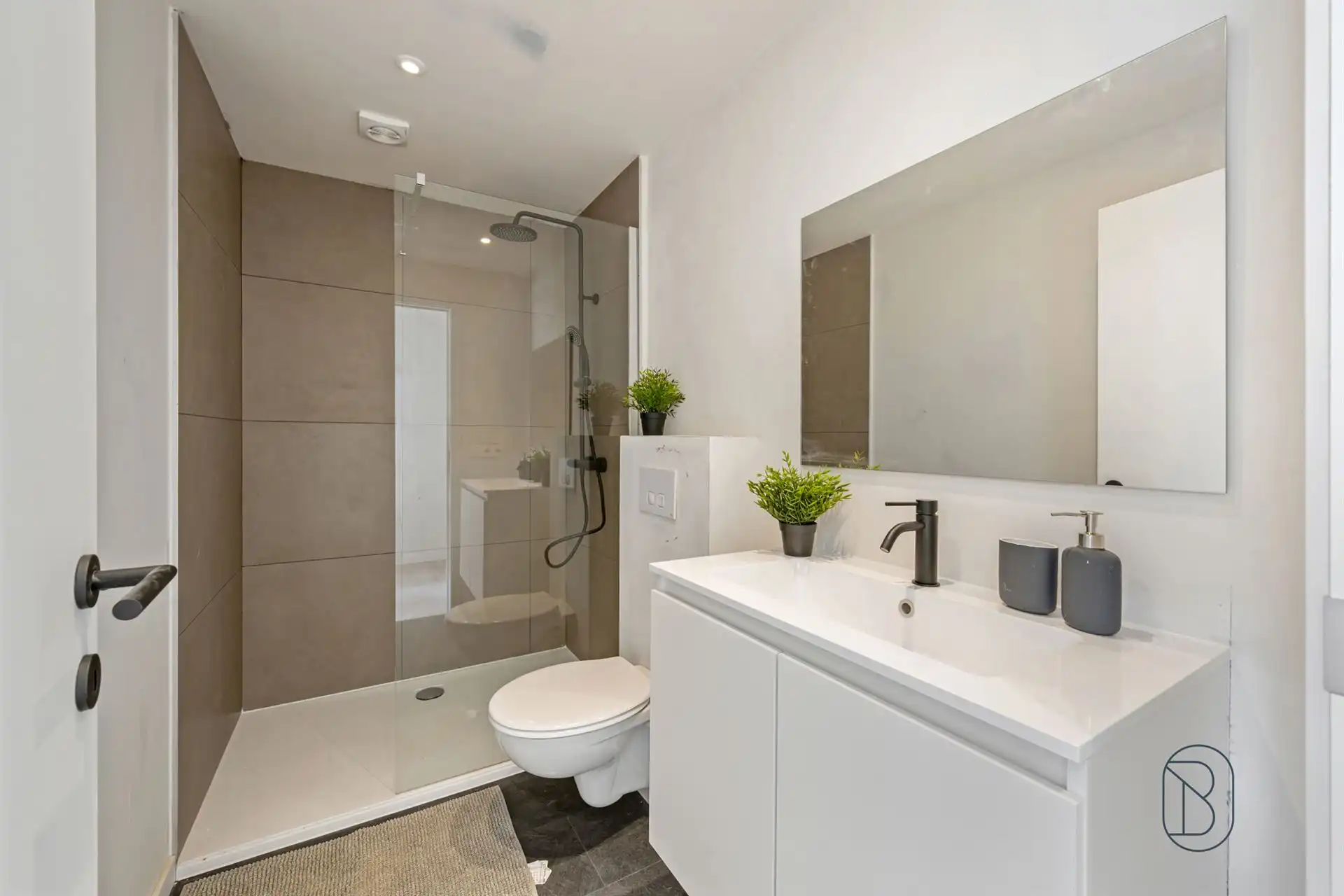 Instapklare 3-slpk woning met tuin & terras, EPC B foto 6