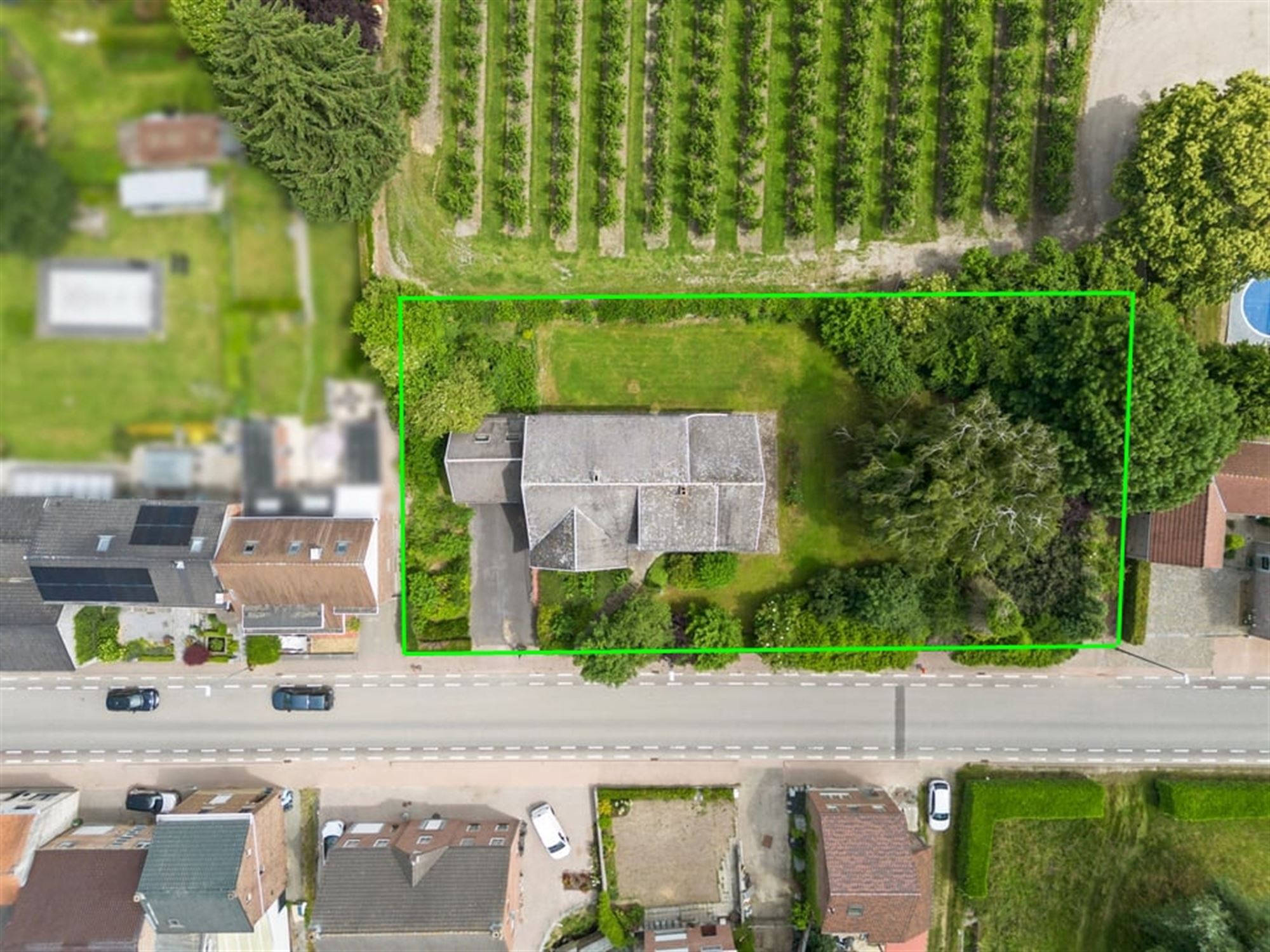 RUIME VILLA MET PRACHTIG UITZICHT EN ENORM VEEL POTENTIEEL IN JEUK  foto 3