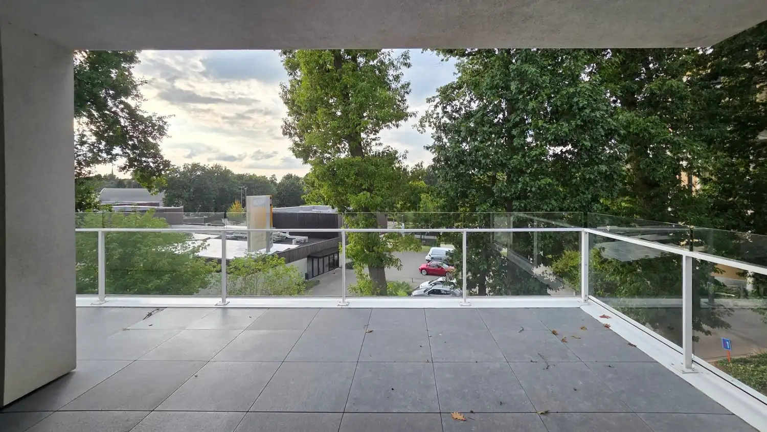 PRACHTIG APPARTEMENT met assistentieoptie IN EEN GROENE PARKOMGEVING. foto 12