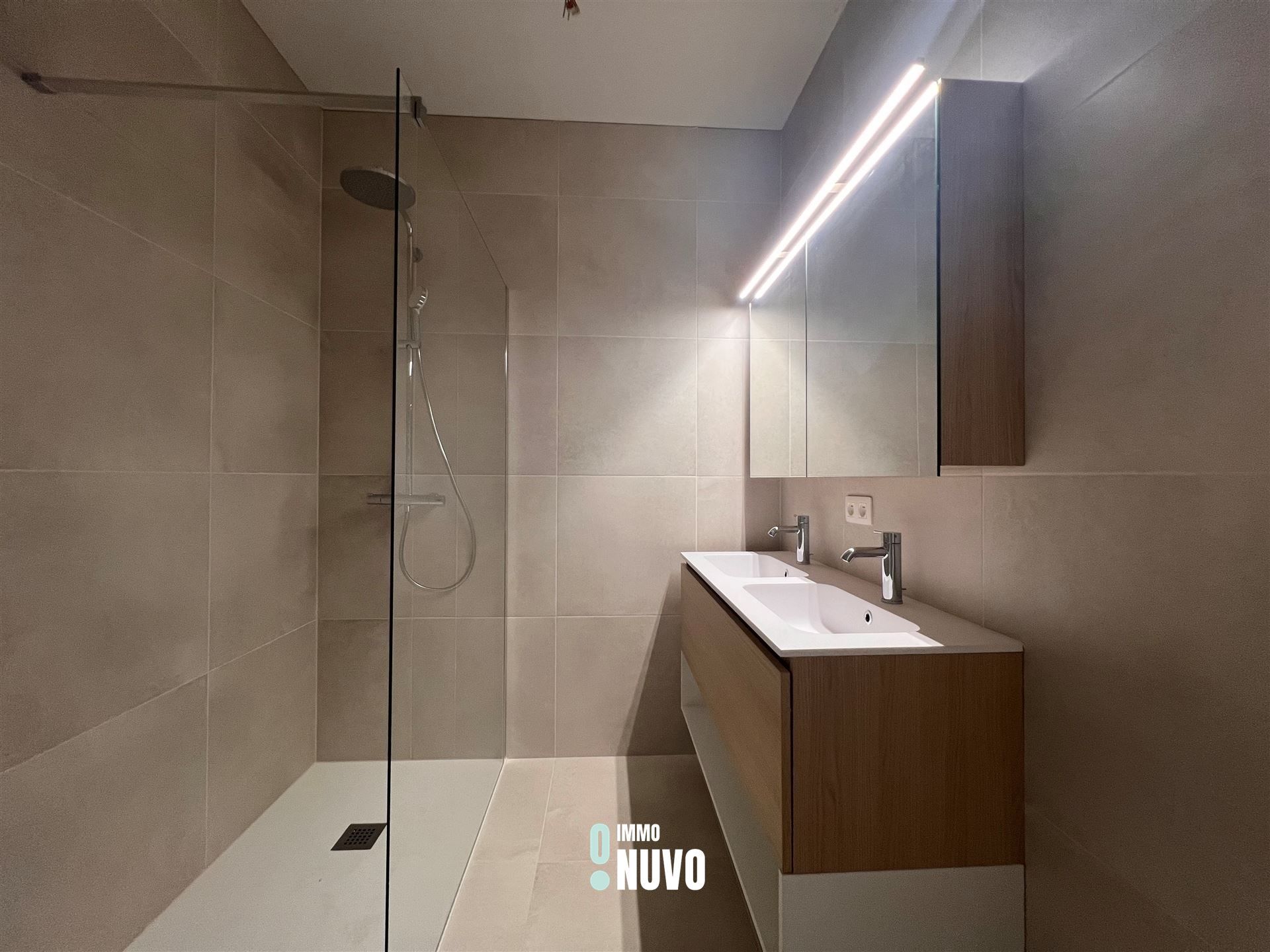 Kwalitatief afgewerkt appartement in project Zuidkaai foto 8