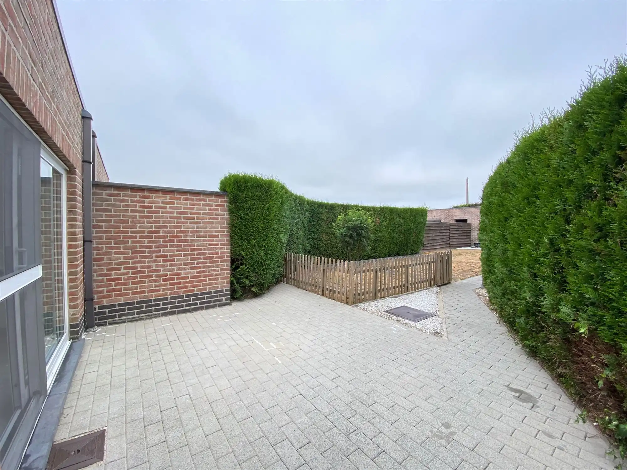 Rijwoning met garage en volwaardige 3 slaapkamers  foto 21