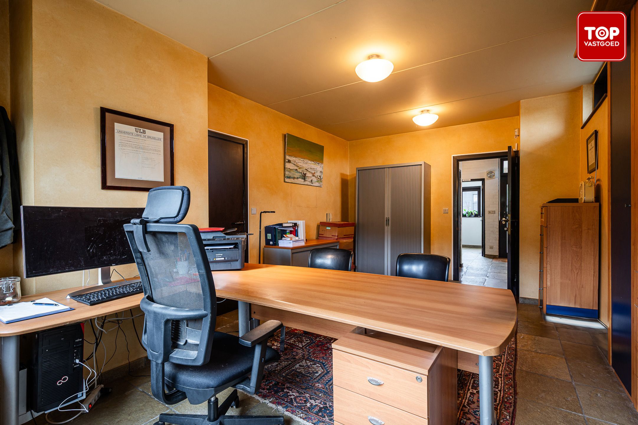 Ruime en lichtrijke villa met praktijkruimte en grote tuin nabij Gent foto 23