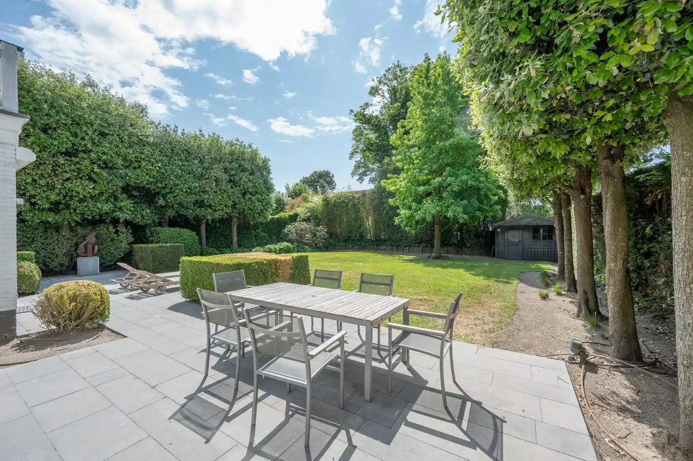 Ruime en stijlvolle villa met optimale privacy op een topligging in het Zoute foto 2