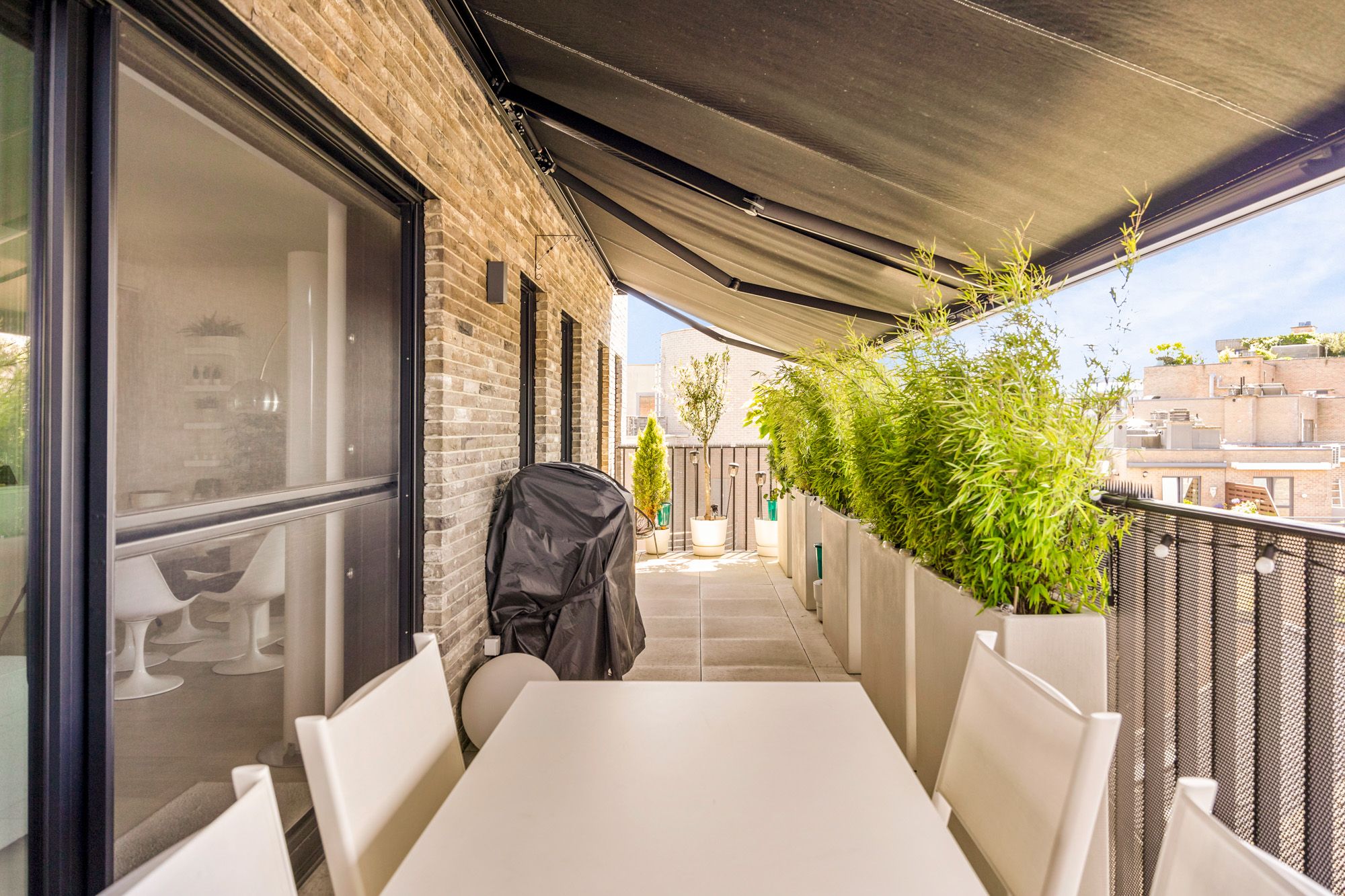 Exclusief Penthouse met 2 slaapkamers en ruim terras te Hasselt foto 12