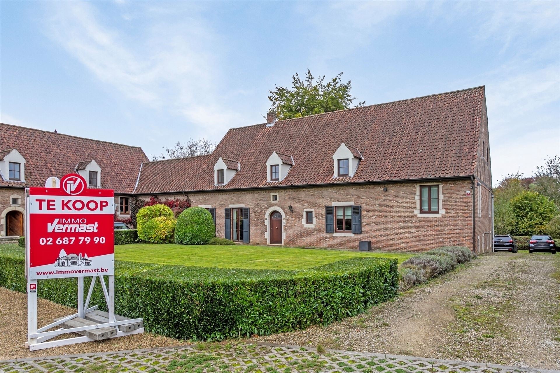 Gerenoveerde ruime woning "fermette stijl" in doodlopende straat   foto 3