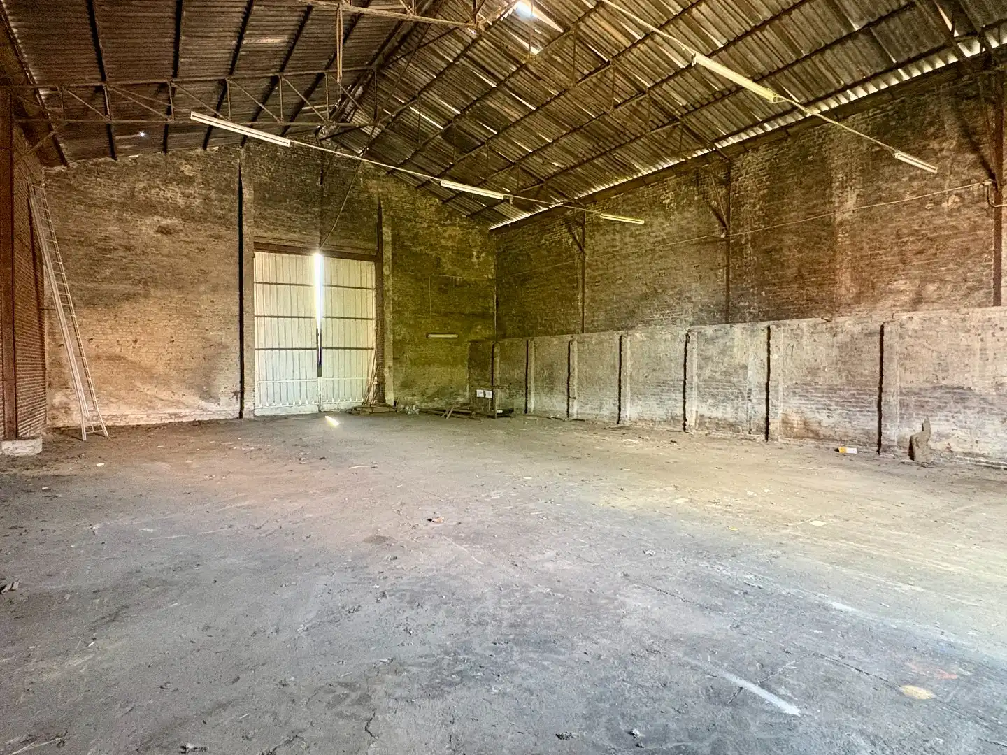 Woning met magazijn van +-300 m² te koop in Bavikhove foto 20