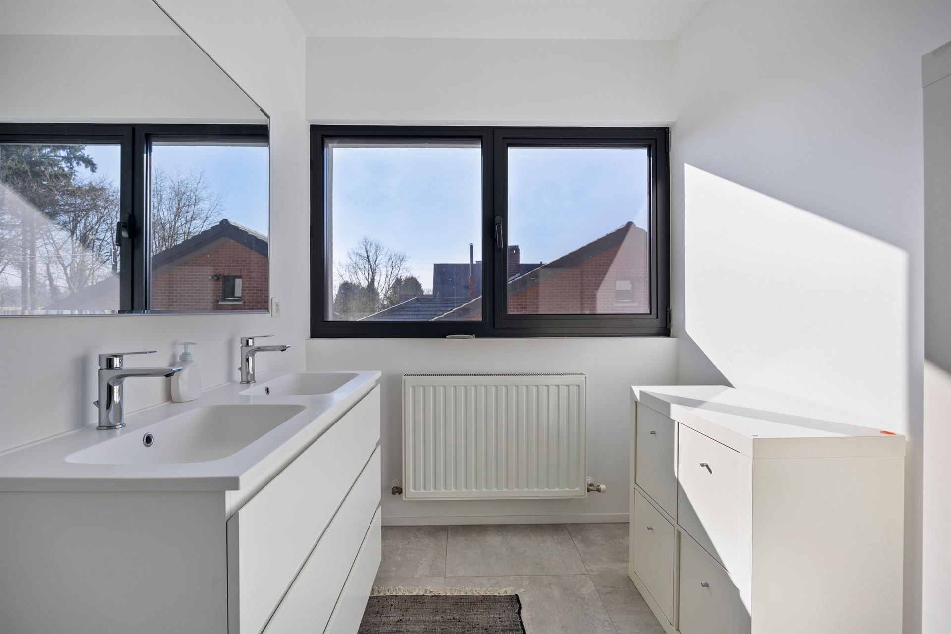 Moderne en energie-vriendelijke villa op een mooi perceel foto 30