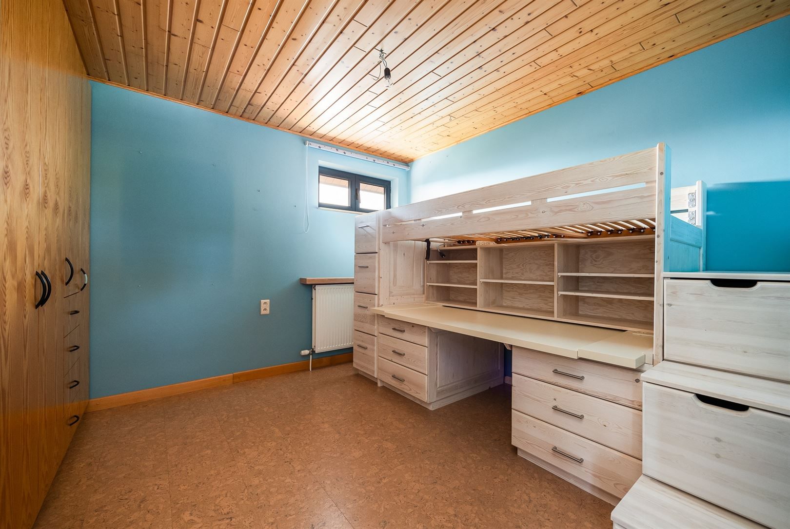 Woning in zuiderse stijl met ruim bijgebouw op Zuid perceel. foto 22