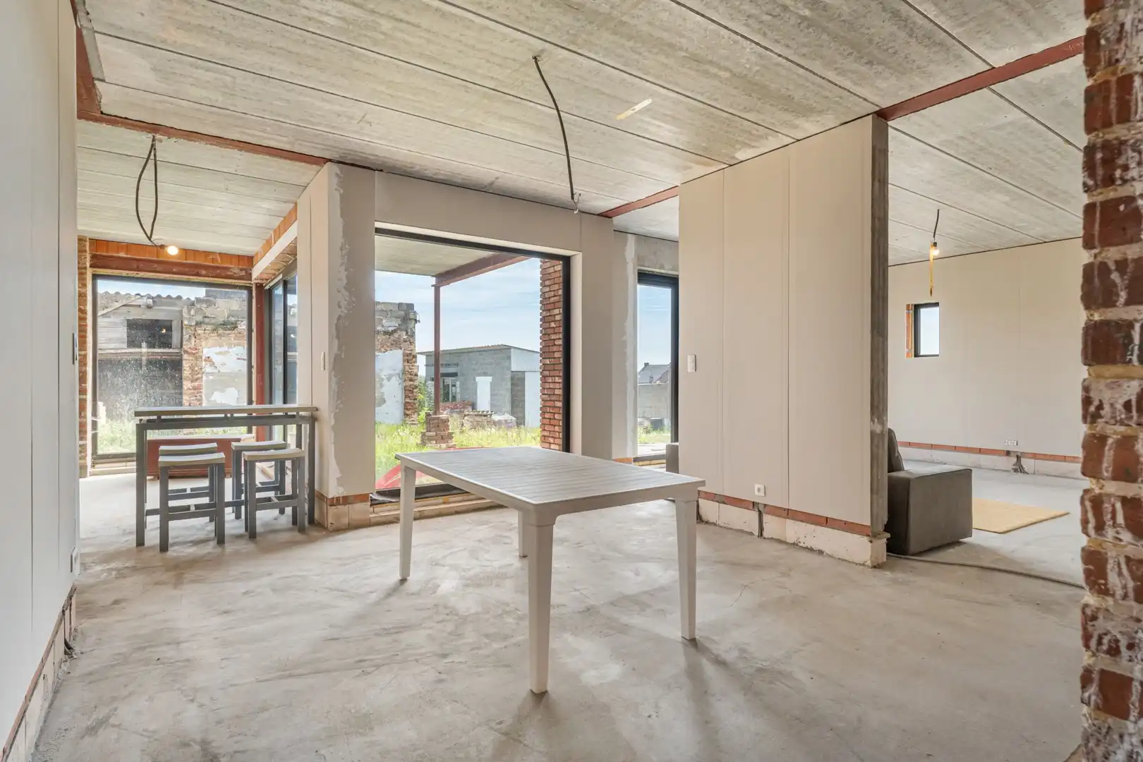Ruime woning met karakter en afwerkingsmogelijkheden in Budingen foto 10