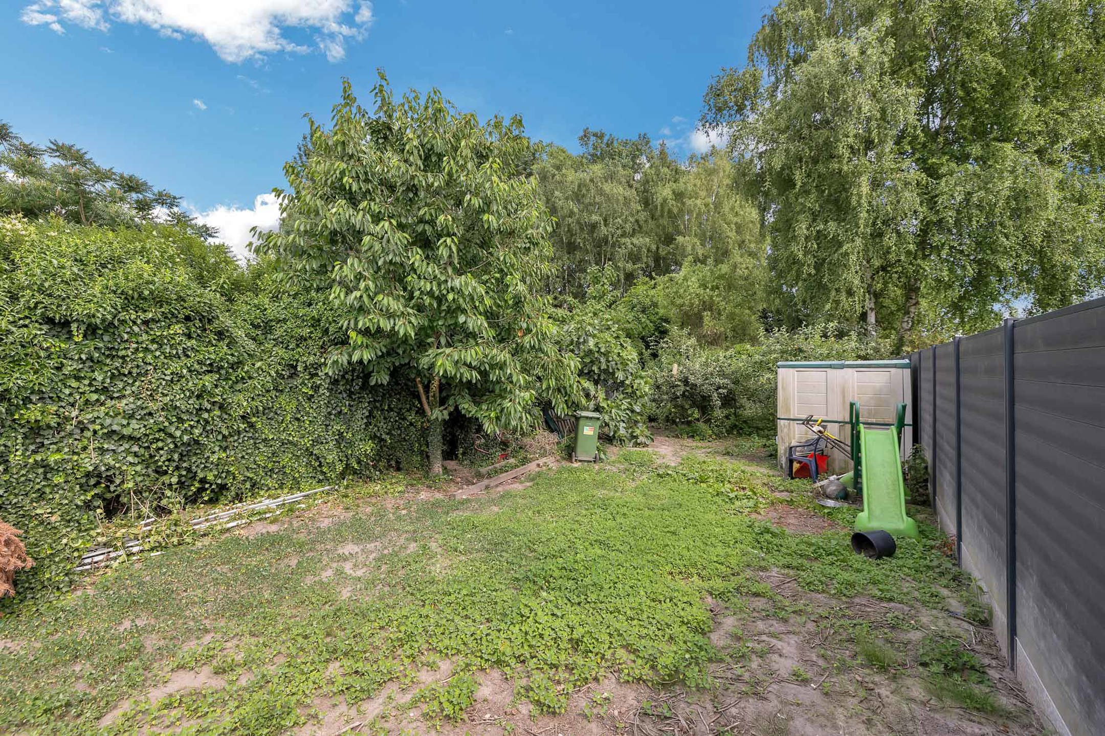 Te renoveren woning te koop in Lebbeke met garage foto 20