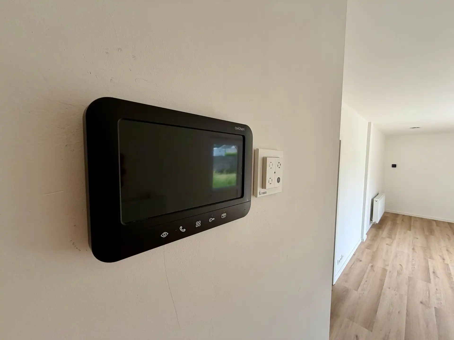 Volledig vernieuwd en instapklaar gelijkvloers appartement met 2 slaapkamers. foto 12