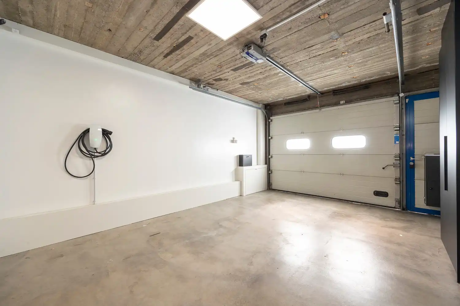 RUIME BEL-ÉTAGE MET DRIE SLAAPKAMERS IN CENTRUM BURCHT foto 28