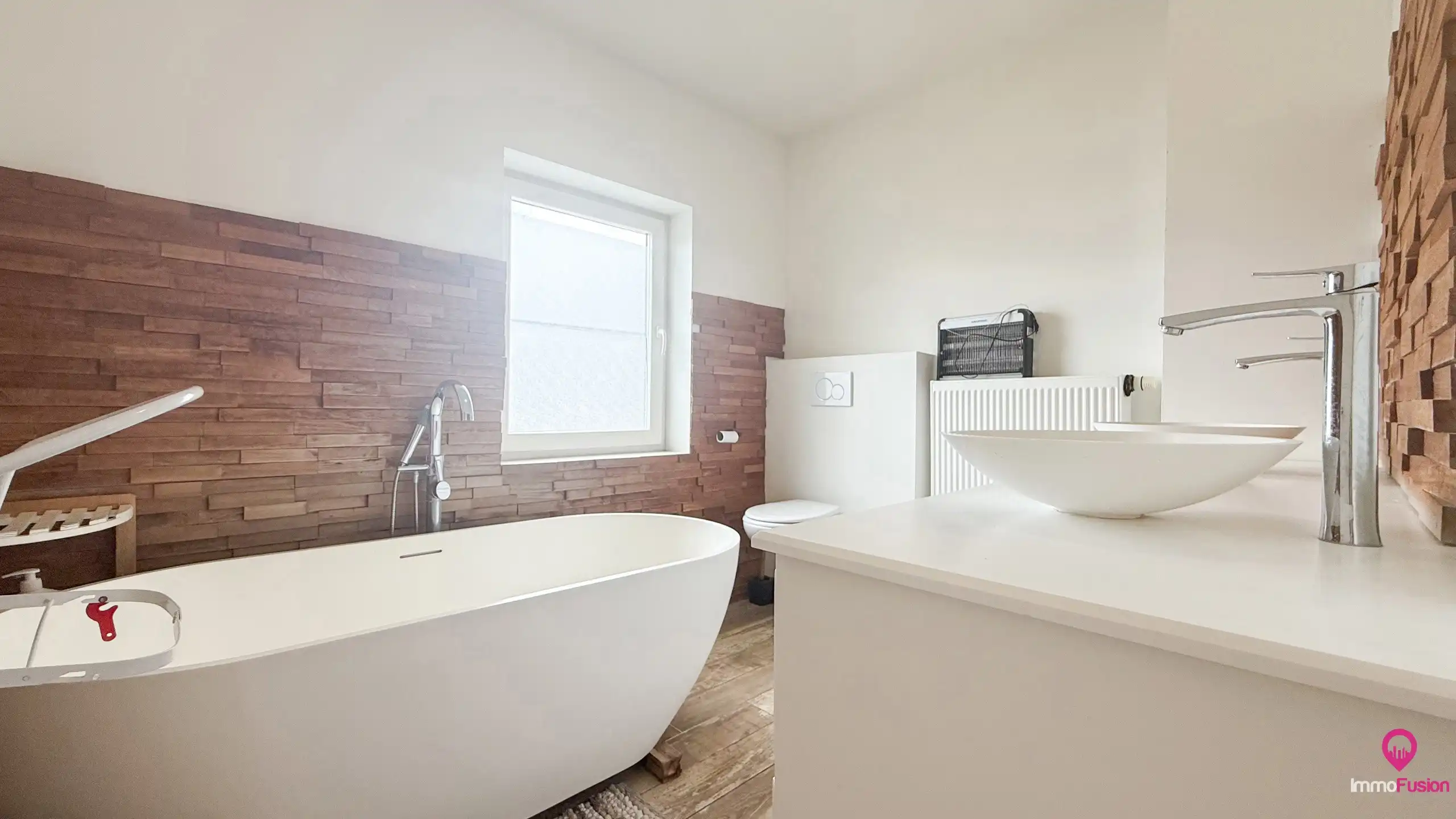 Recente halfopen woning met 3slpks, veranda en ruime tuin! foto 19