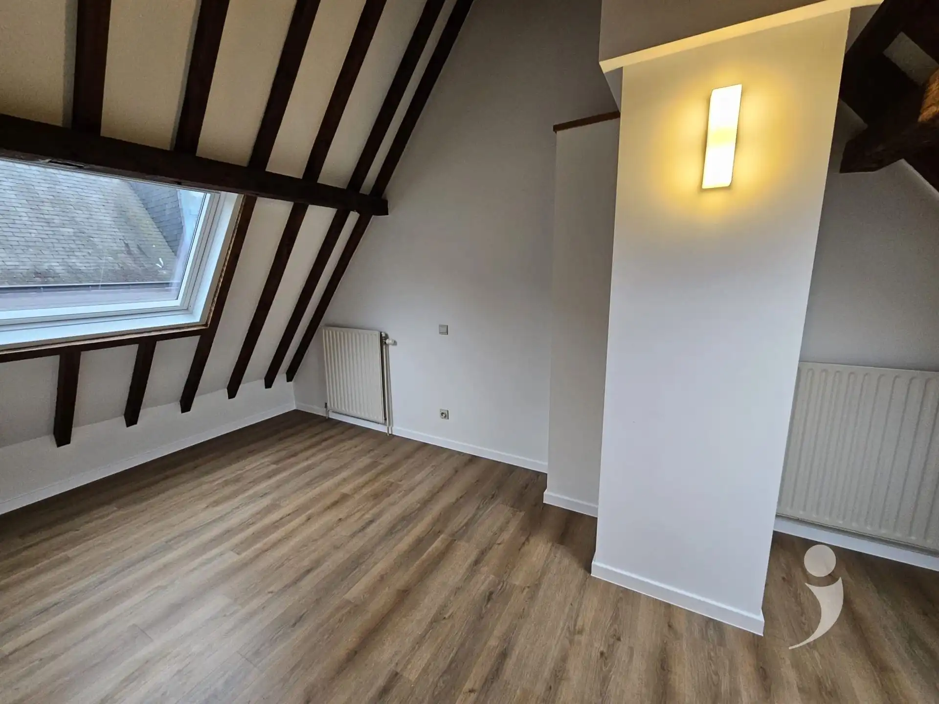 Gerenoveerd huis met historisch karakter foto 17