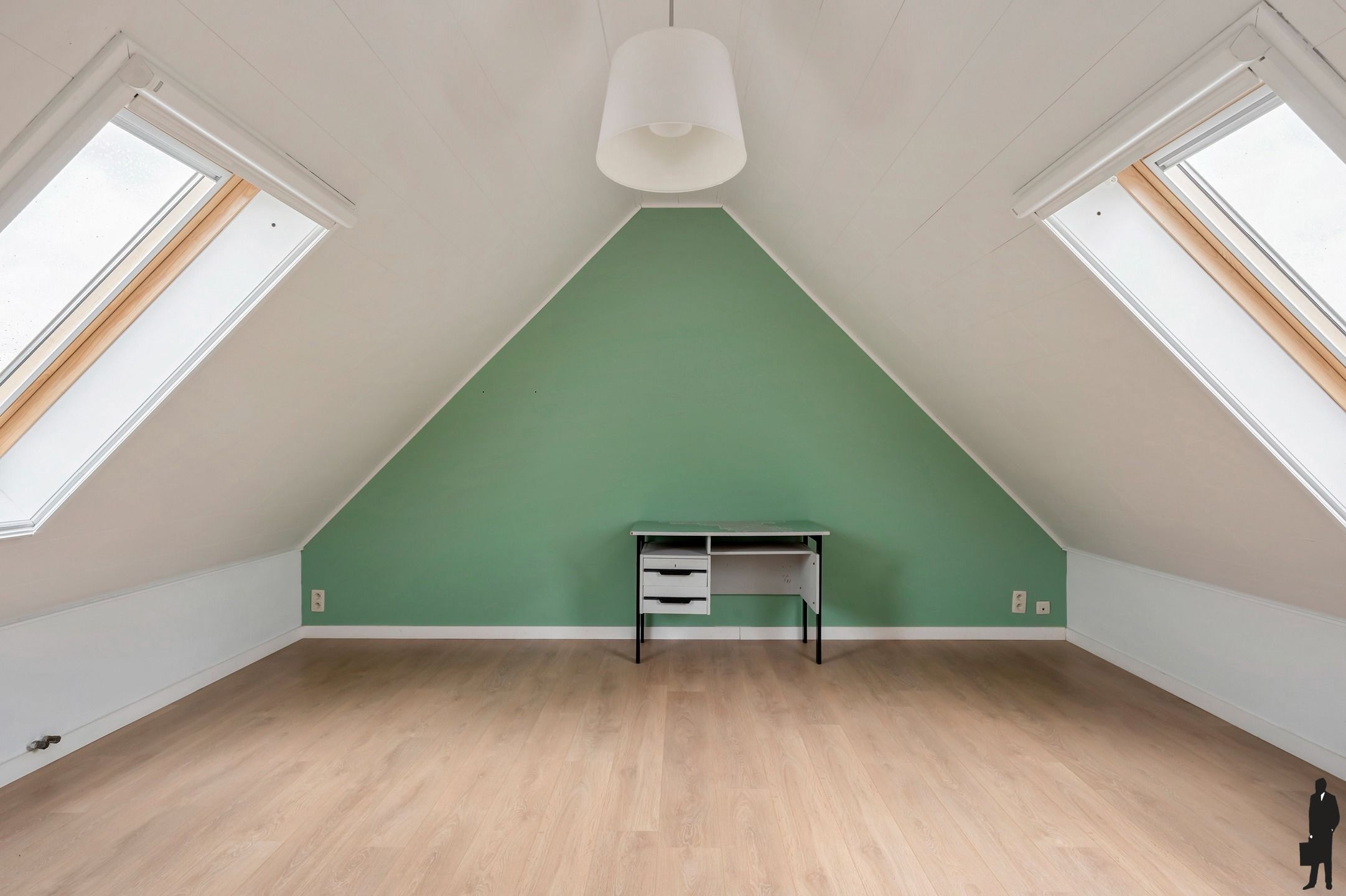 Woning met praktijkruimte  foto 26