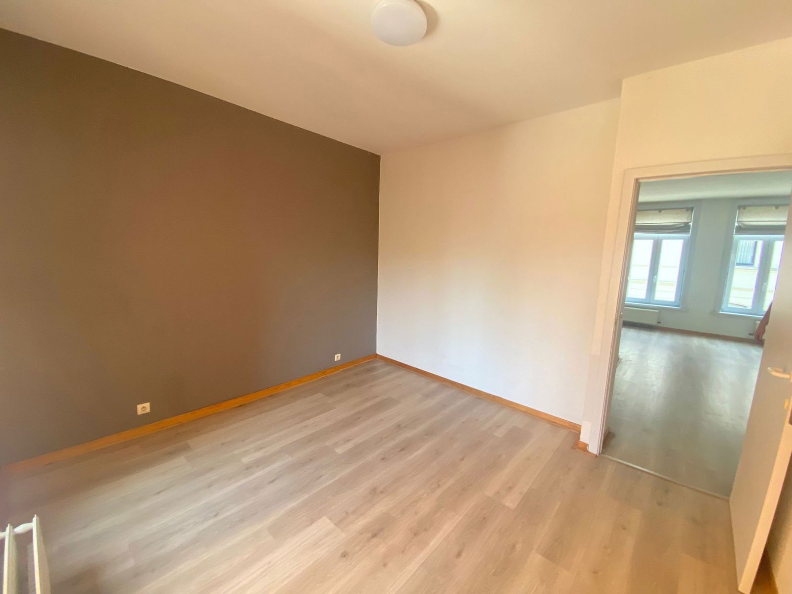 OPBRENGSTEIGENDOM IN IZEGEM (3 APPARTEMENTEN)  foto 13