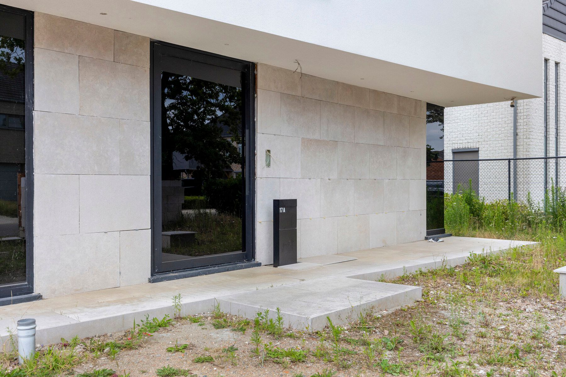 Moderne nieuwbouw villa met strak design ZONDER BTW  – nog verder af te werken naar eigen smaak! foto 5