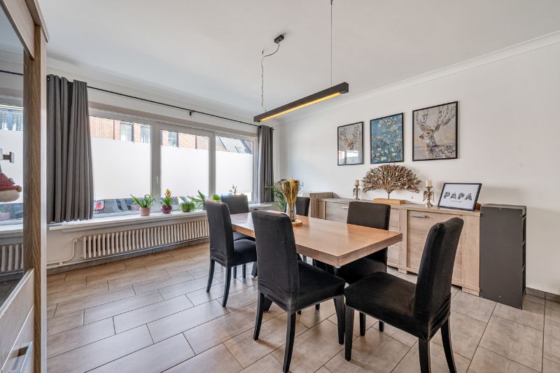 Instapklare gezinswoning met tuin & garage in hartje Dikkelvenne foto 6