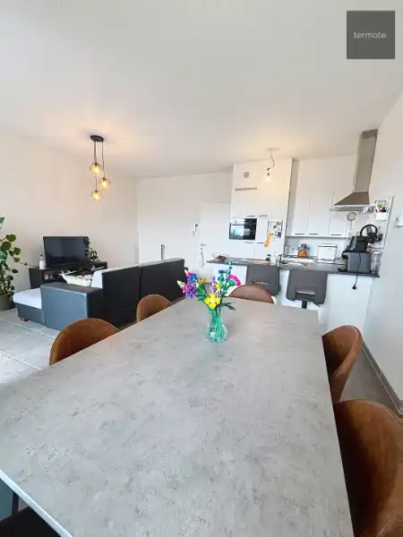 Lichtrijk appartement foto 5