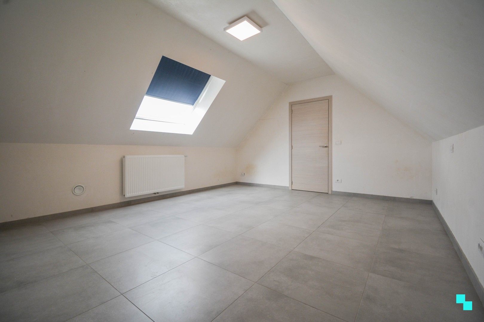 Ruim duplex appartement in hartje Langemark foto 14