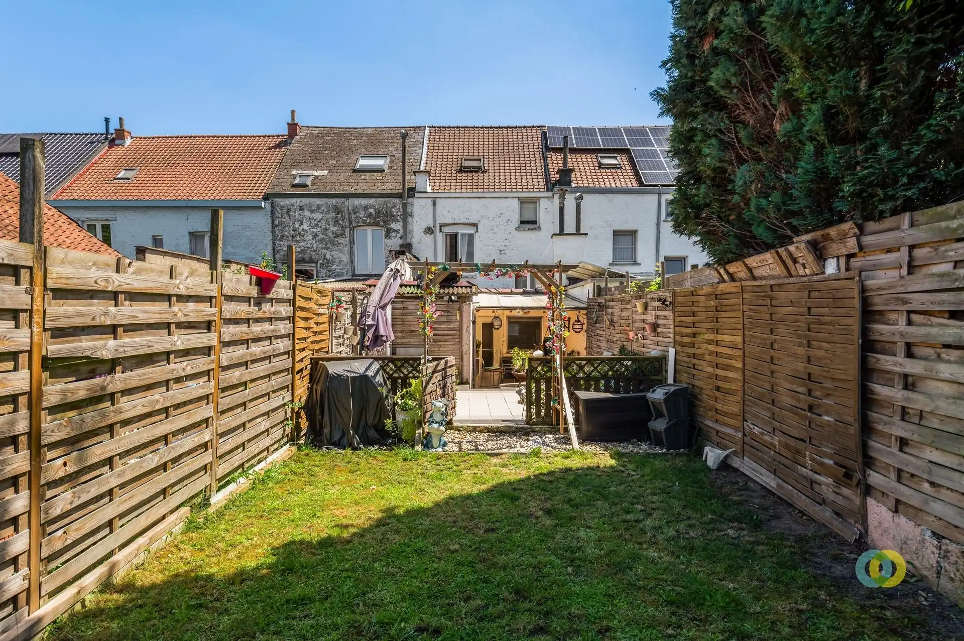 Instapklare woning met tuin en 4 slaapkamers foto 8