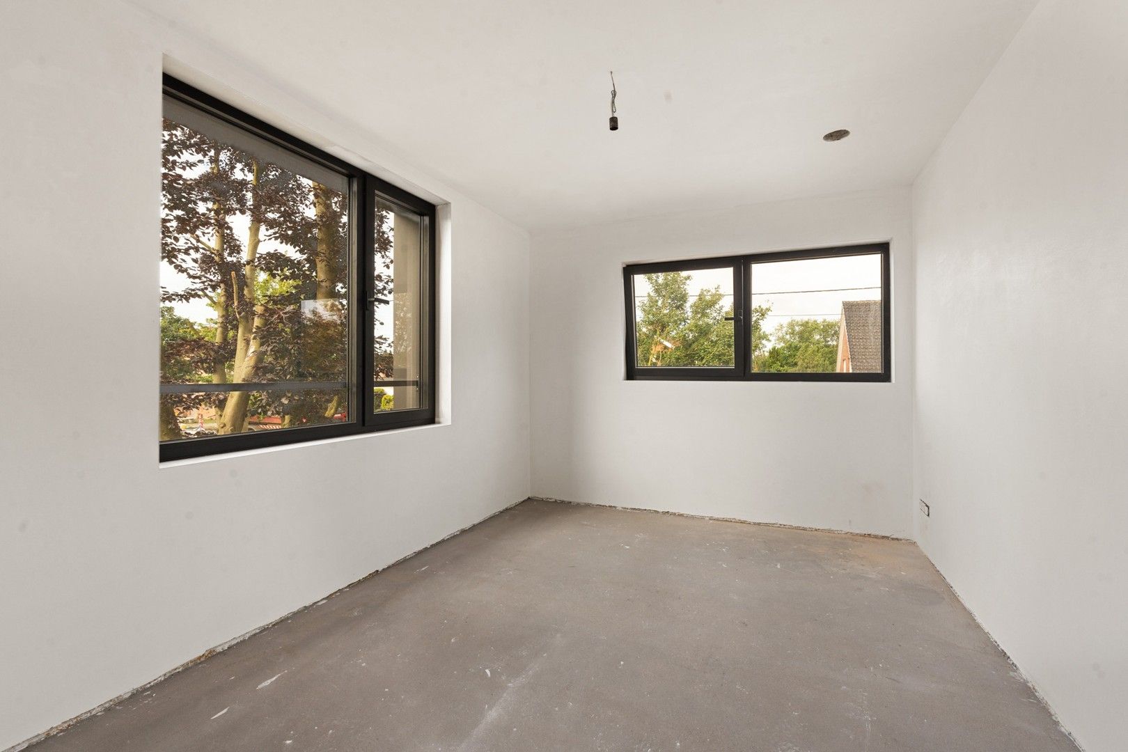 Moderne bijna energie neutrale nieuwbouw  met drie ruime slaapkamers, groene tuin en garage foto 8