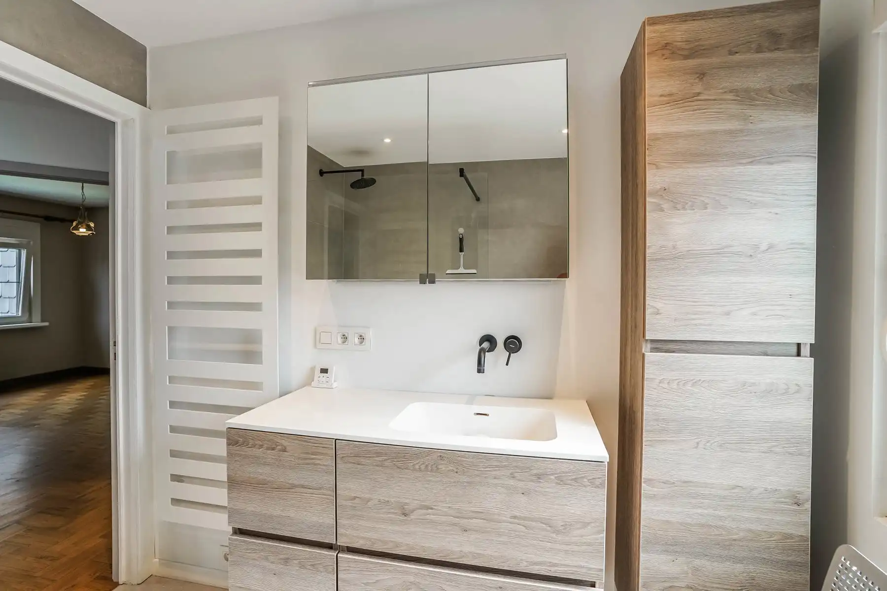 Perfect instapklare rijwoning te Willebroek foto 20