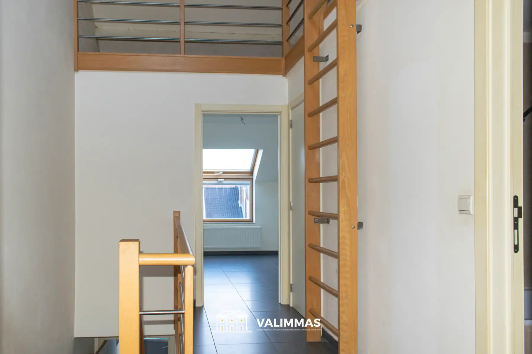 Welgelegen duplex-appartement met terras & dubbele garage... foto 10