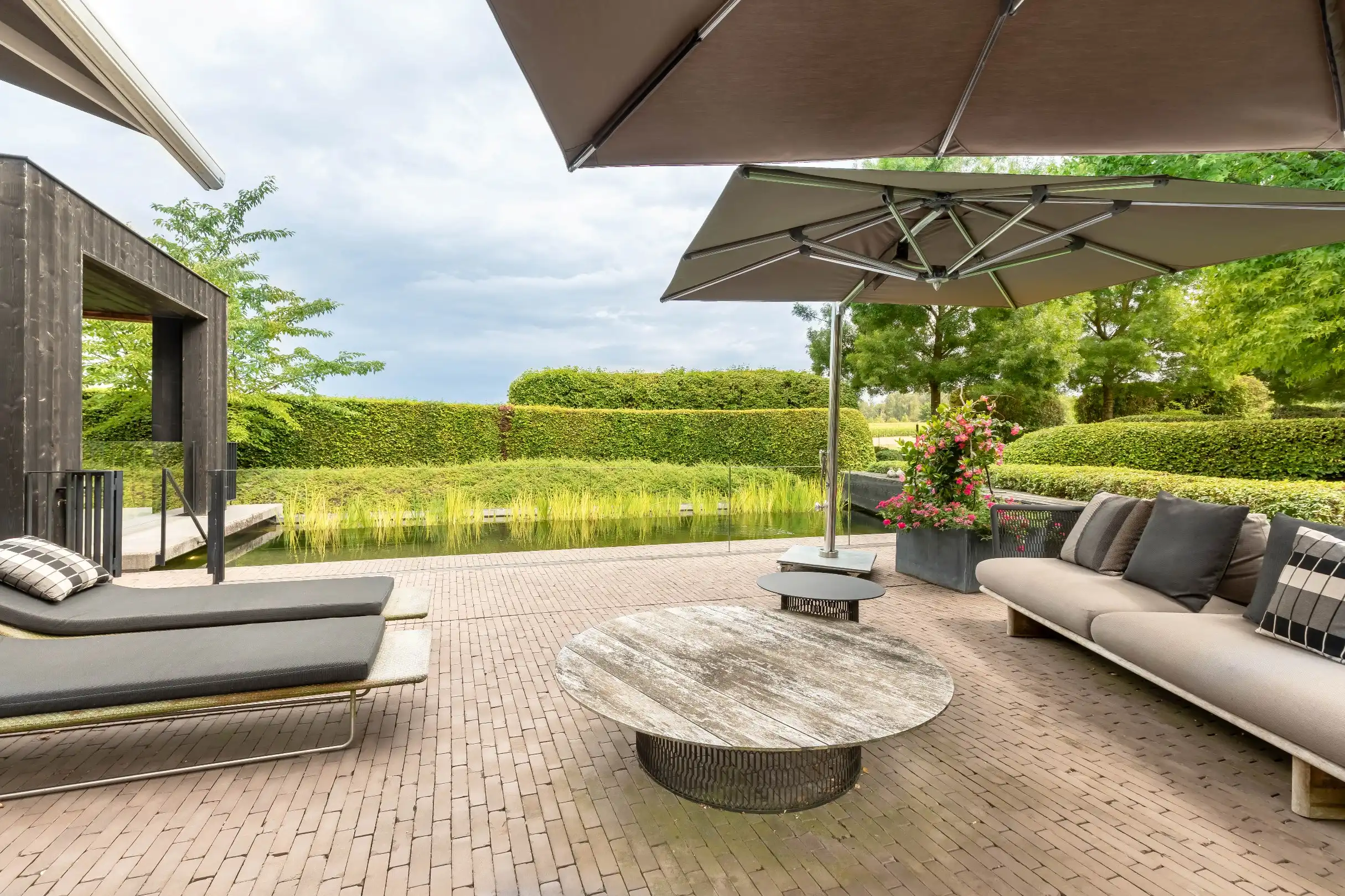 Prachtige ruime villa met parktuin en zwemvijver in Oud-Heverlee foto 7