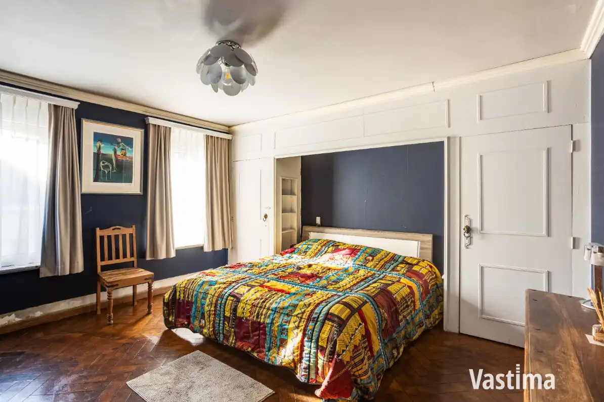 Instapklare dokterswoning met garage en 5 slaapkamers foto 20