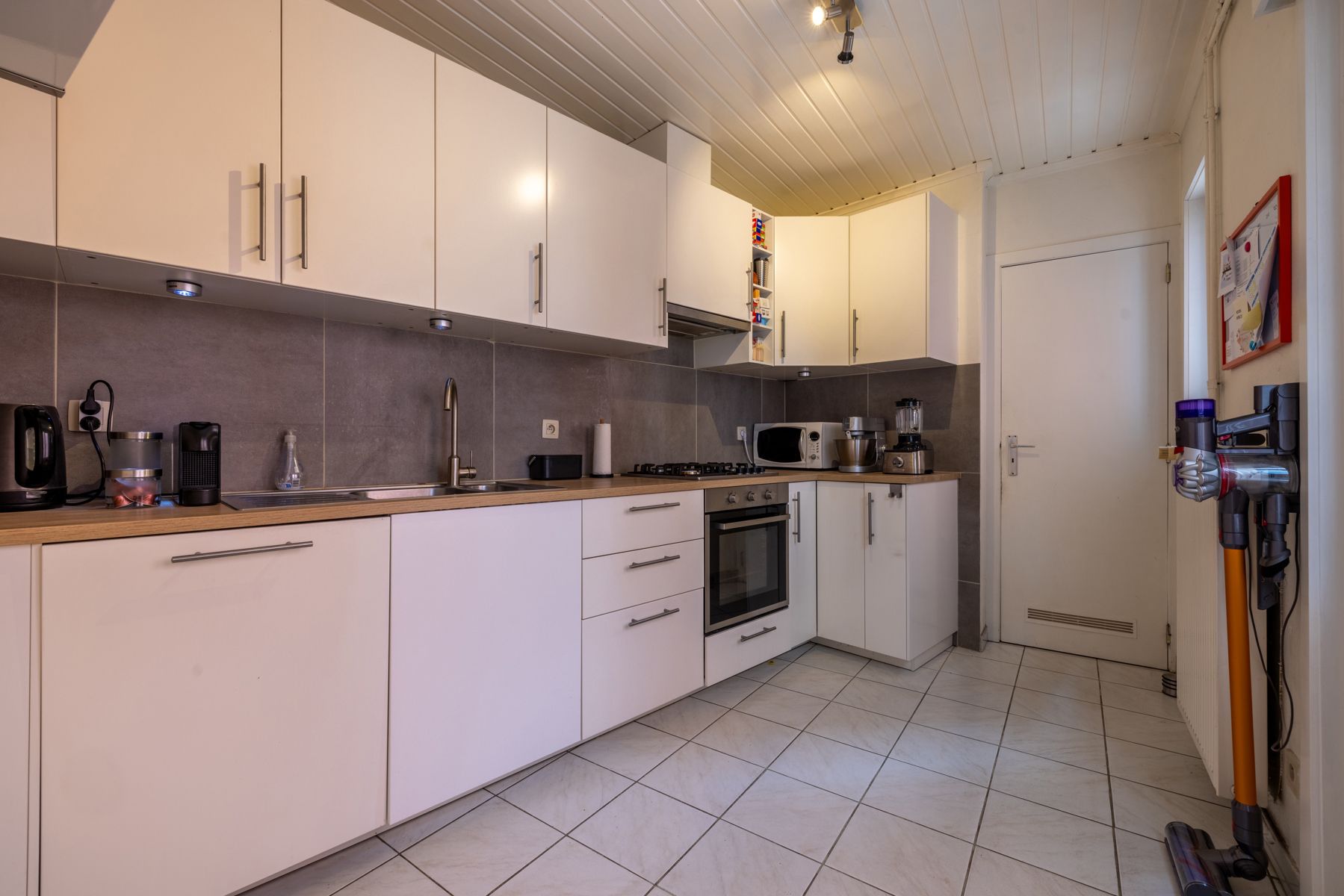 Instapklare woning met tuin in hartje Melle! foto 7