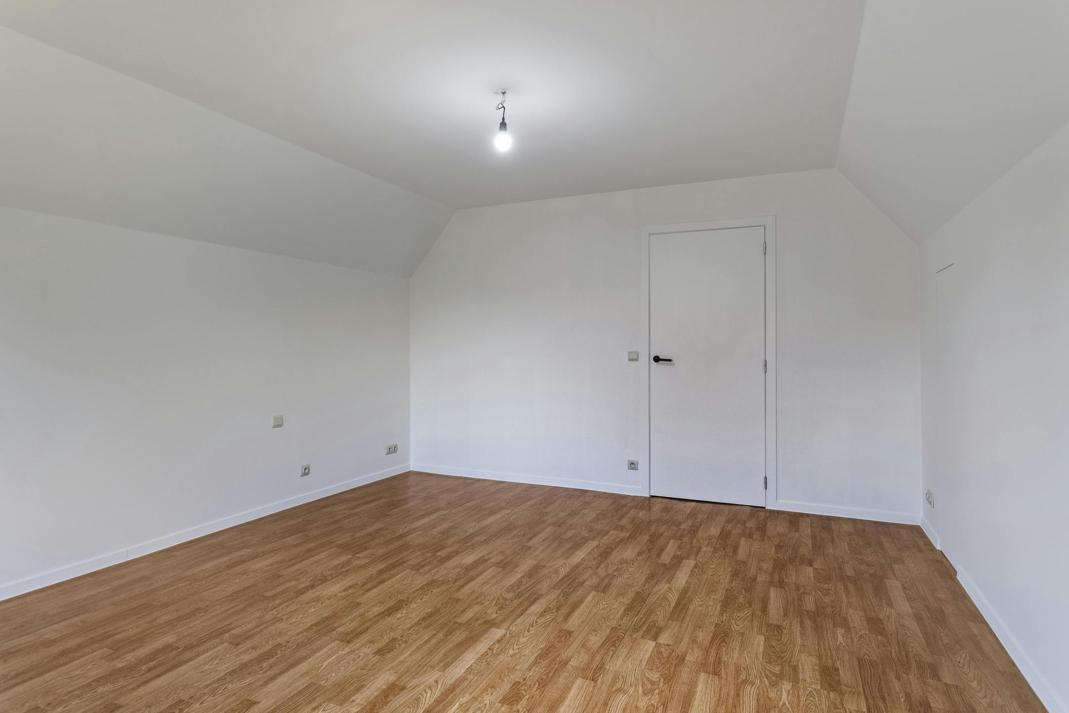 Alleenstaand huis met 4 kamers te koop in Beveren- Leie foto 23