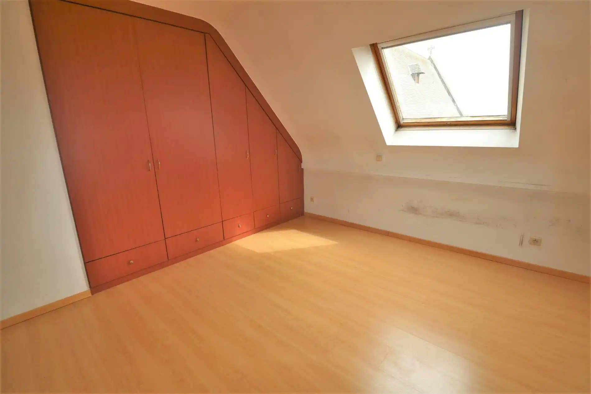 Duplexappartement met zonneteras en 2 slaapkamers in het centrum van Oostende! foto 9
