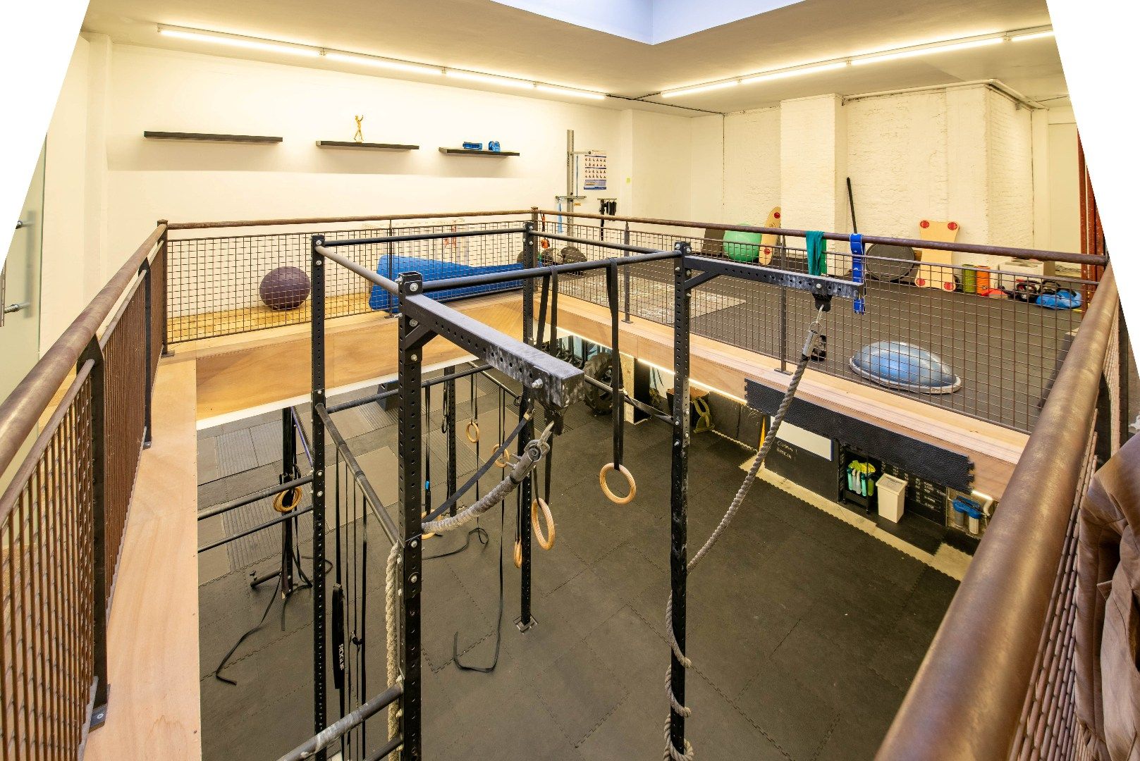 Klapdorp 70A - Praktijk- of Studioruimte binnen gevestigde fitnessclub foto 6