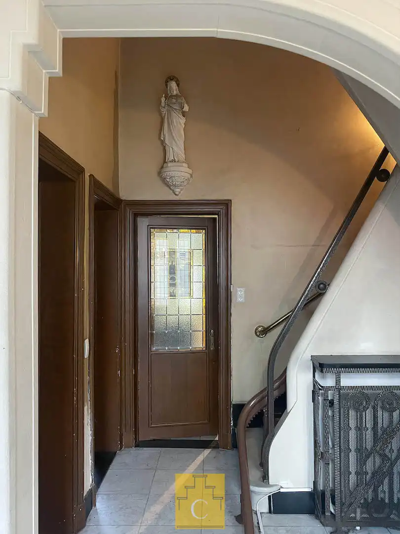 Authentiek herenhuis aan de Sint-Annarei foto 6